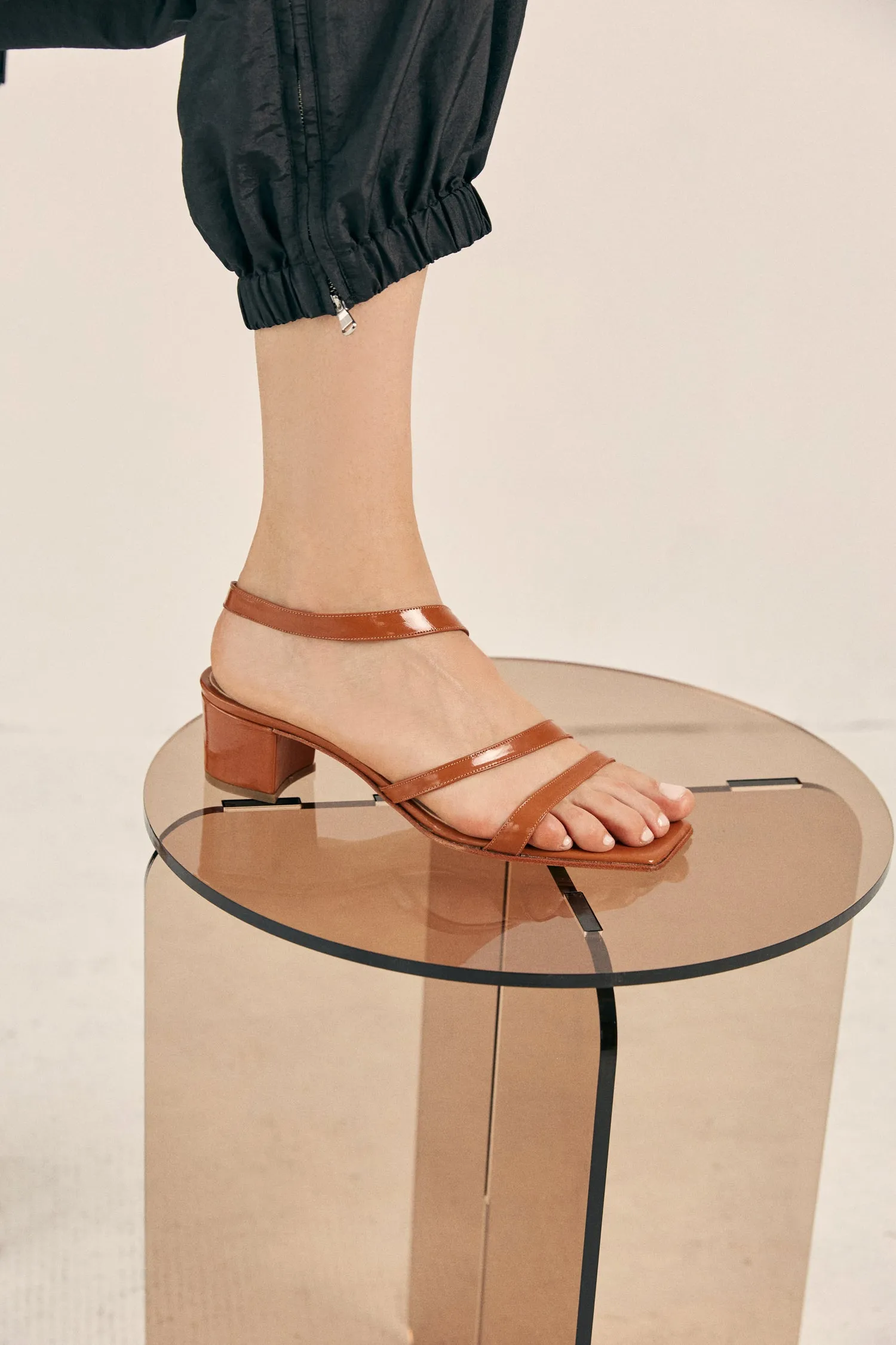 Delfina Sandal in Caramel Patent Size 41