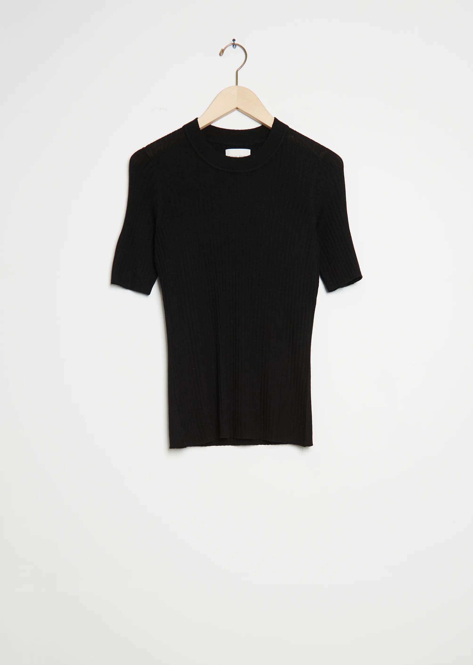 Jidda Wool-Cashmere Ribbed Sweater — Black