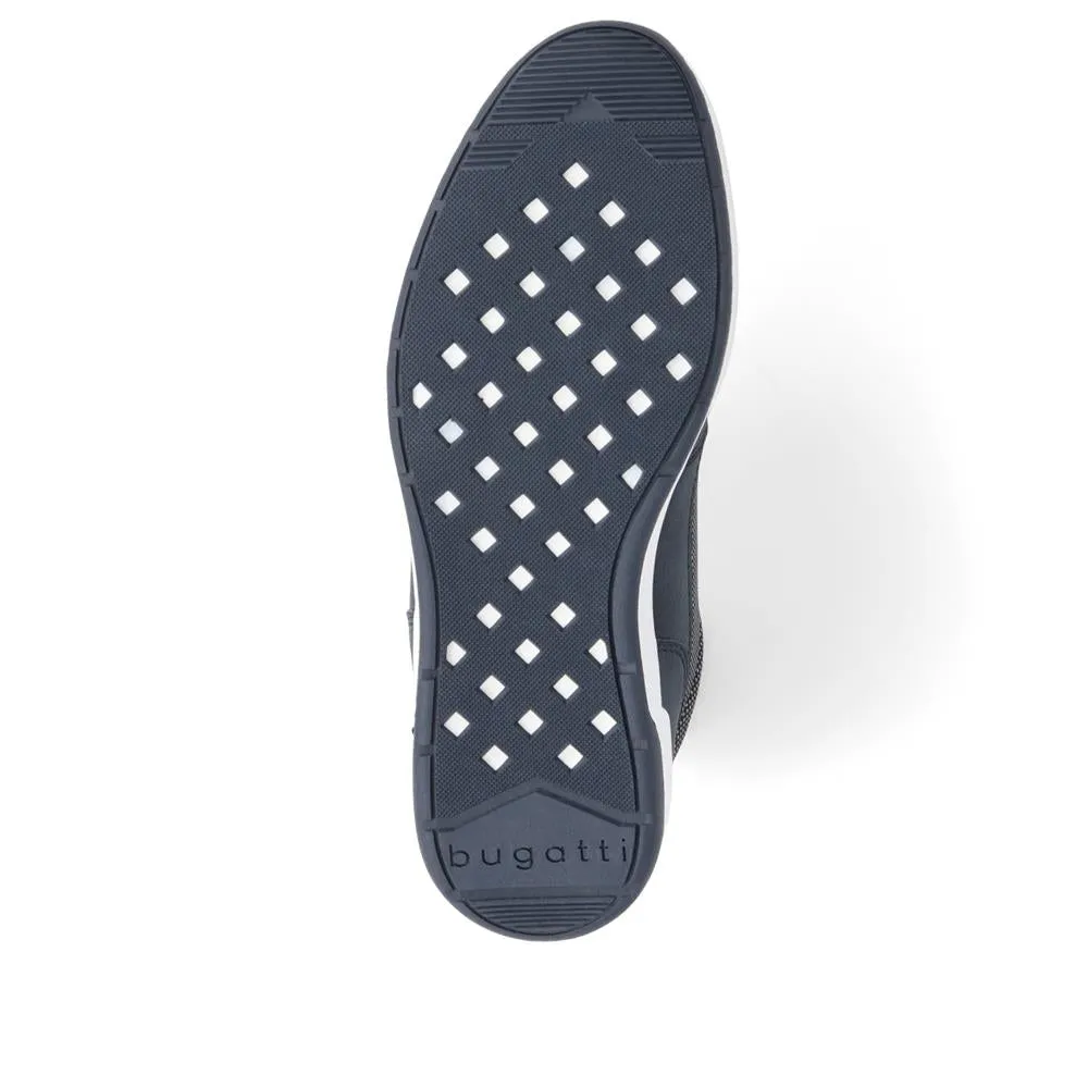 Lace-Up Trainers  - BUG39501 / 324 760