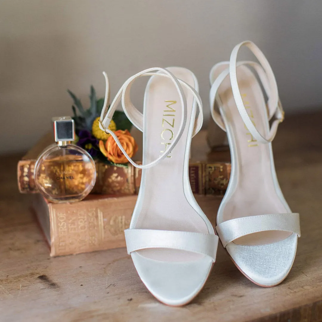*MEGAN - white SATIN, 8cm size UK 1