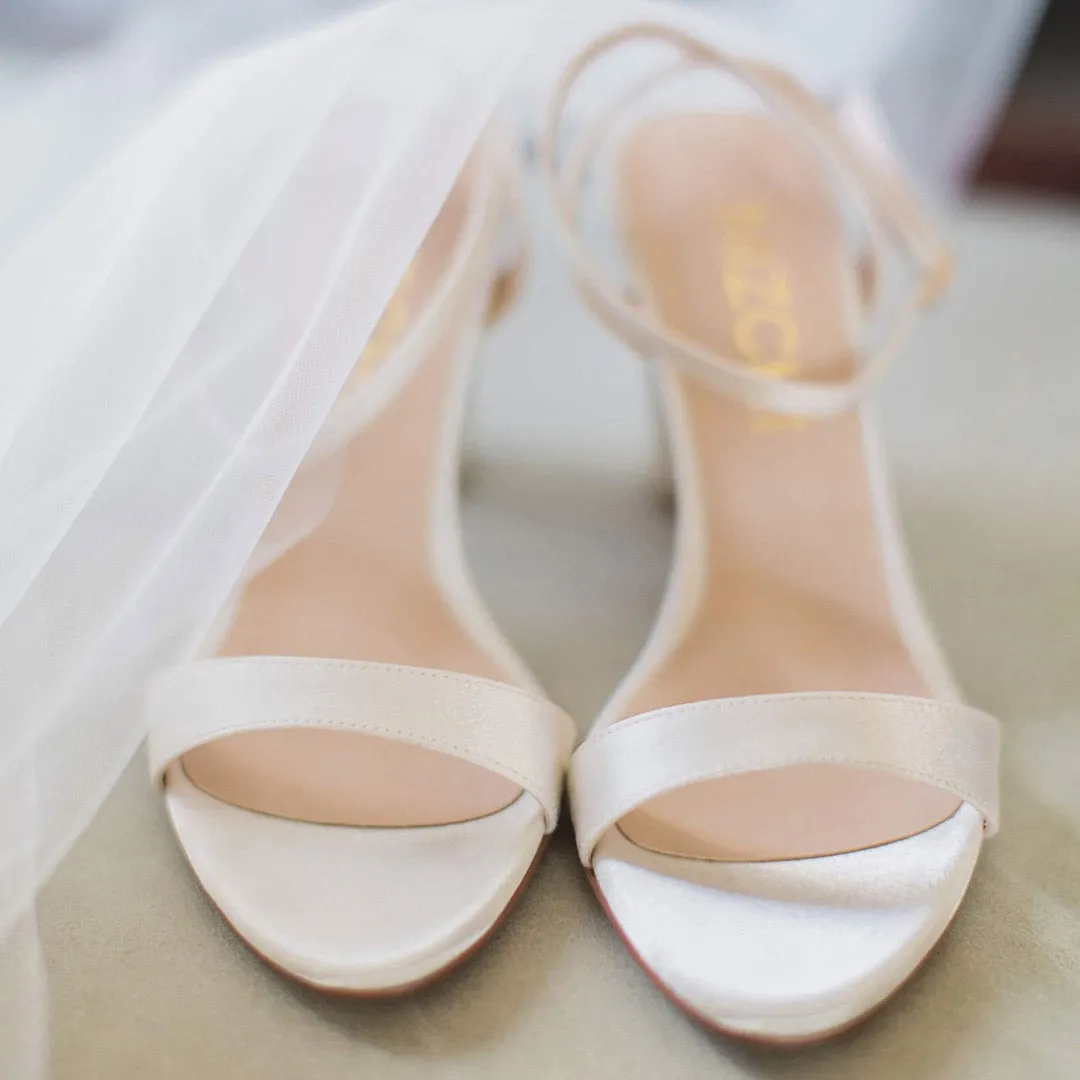 *MEGAN - white SATIN, 8cm size UK 1