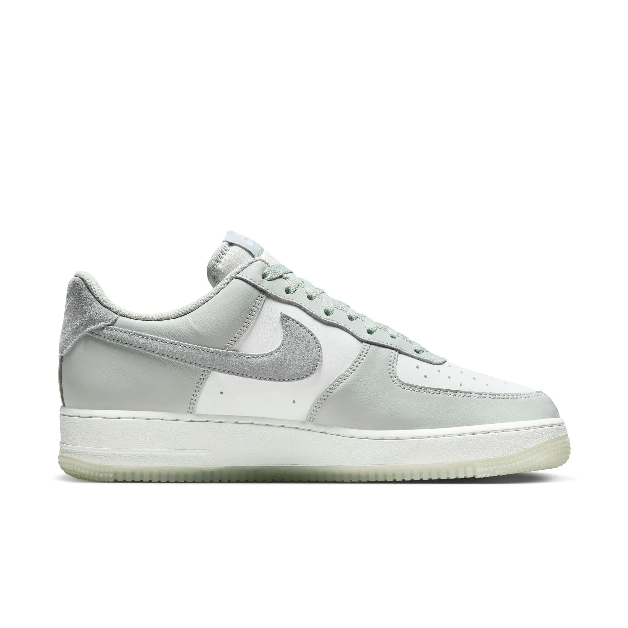 Nike Air Force 1 '07 LV8 Silver Pumice