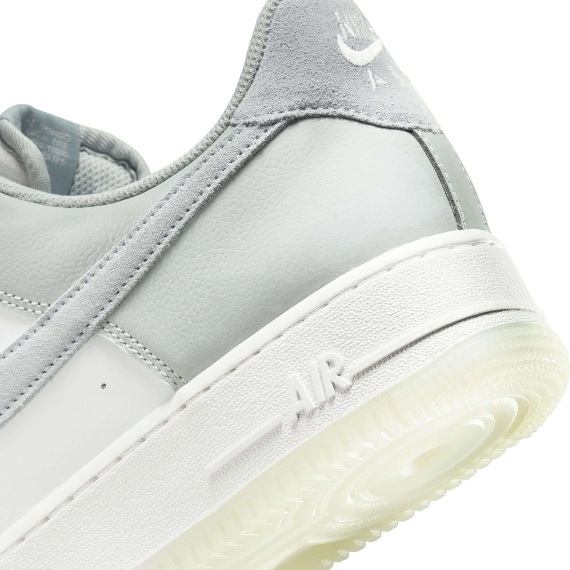 Nike Air Force 1 '07 LV8 Silver Pumice