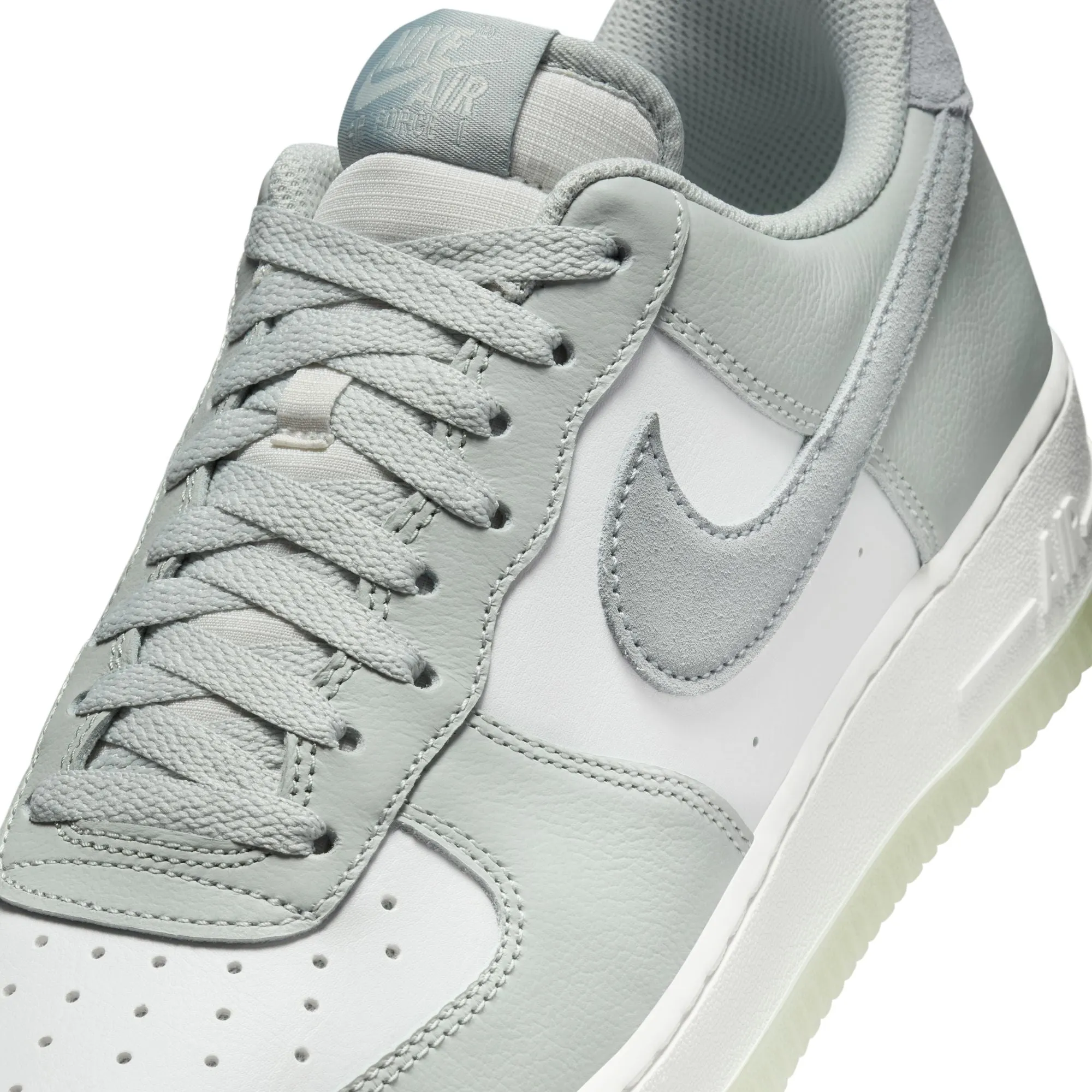 Nike Air Force 1 '07 LV8 Silver Pumice