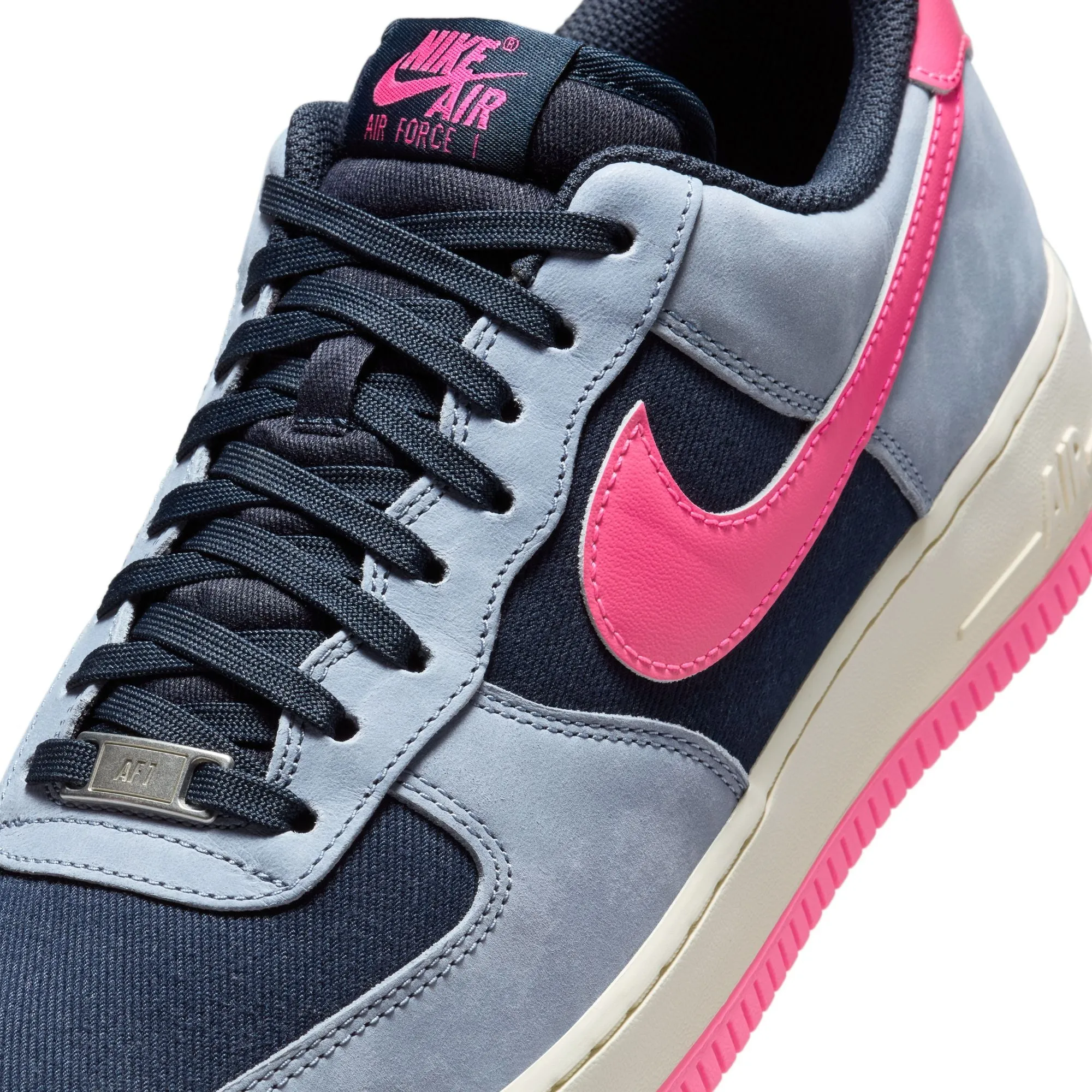 Nike Air Force 1 '07 LX