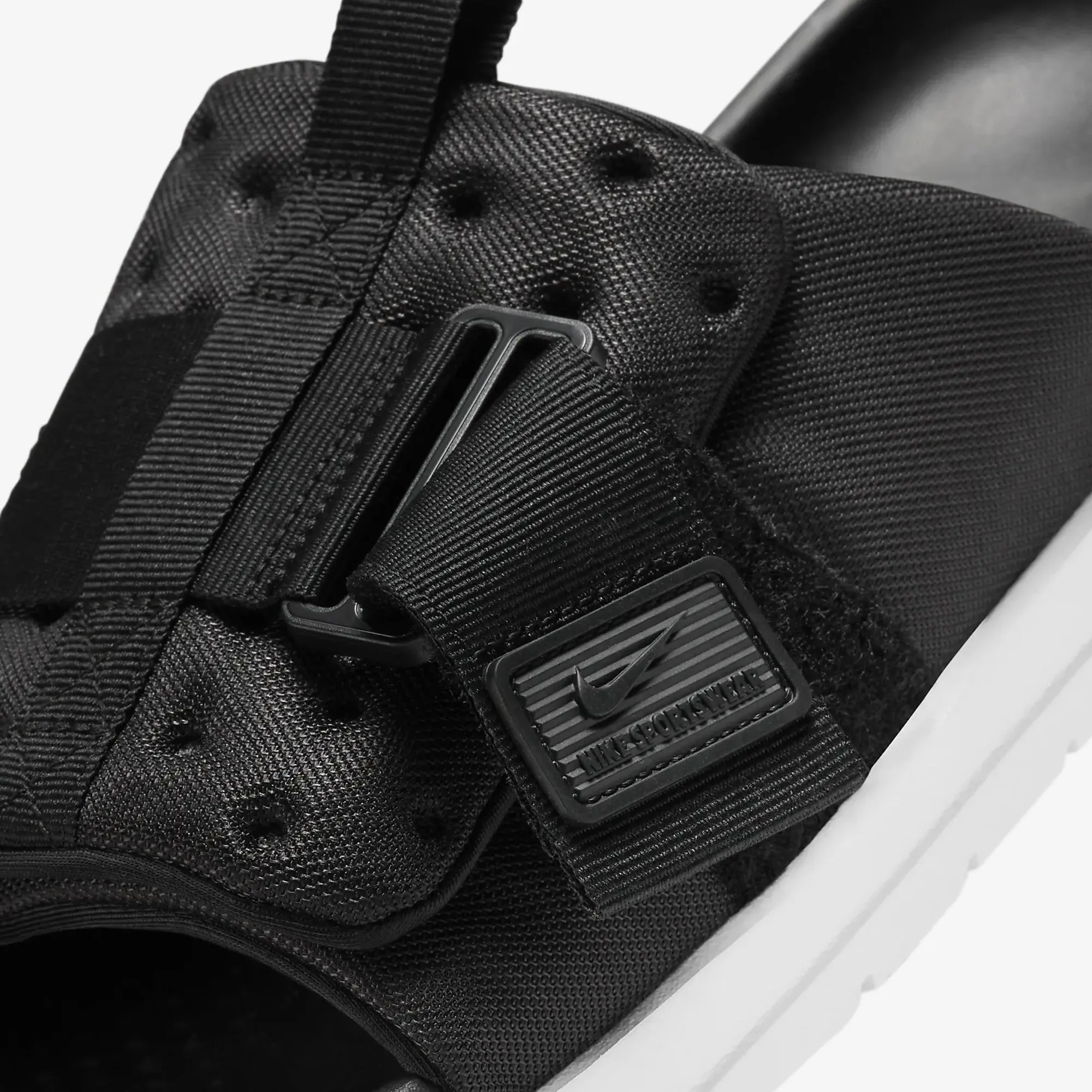 Nike | ASUNA 3  { BLACK/BLACK-WHITE