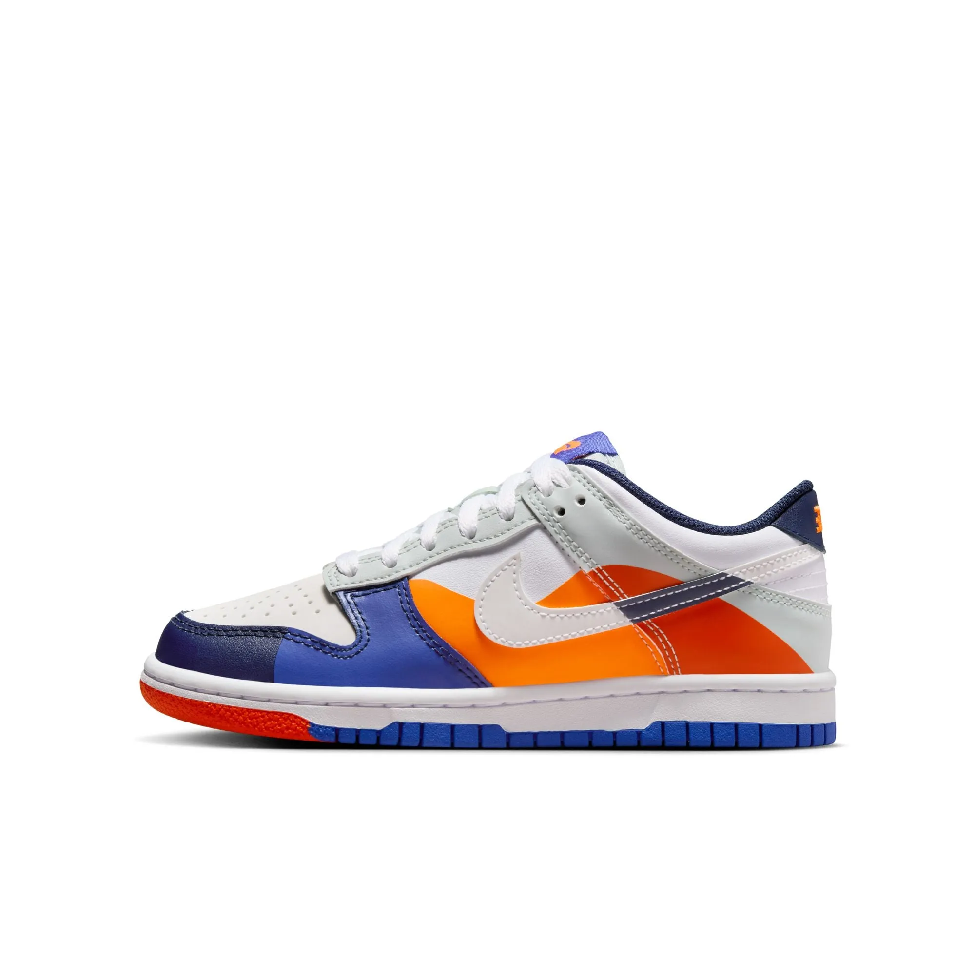 Nike Dunk Low SE (GS) Upside Down
