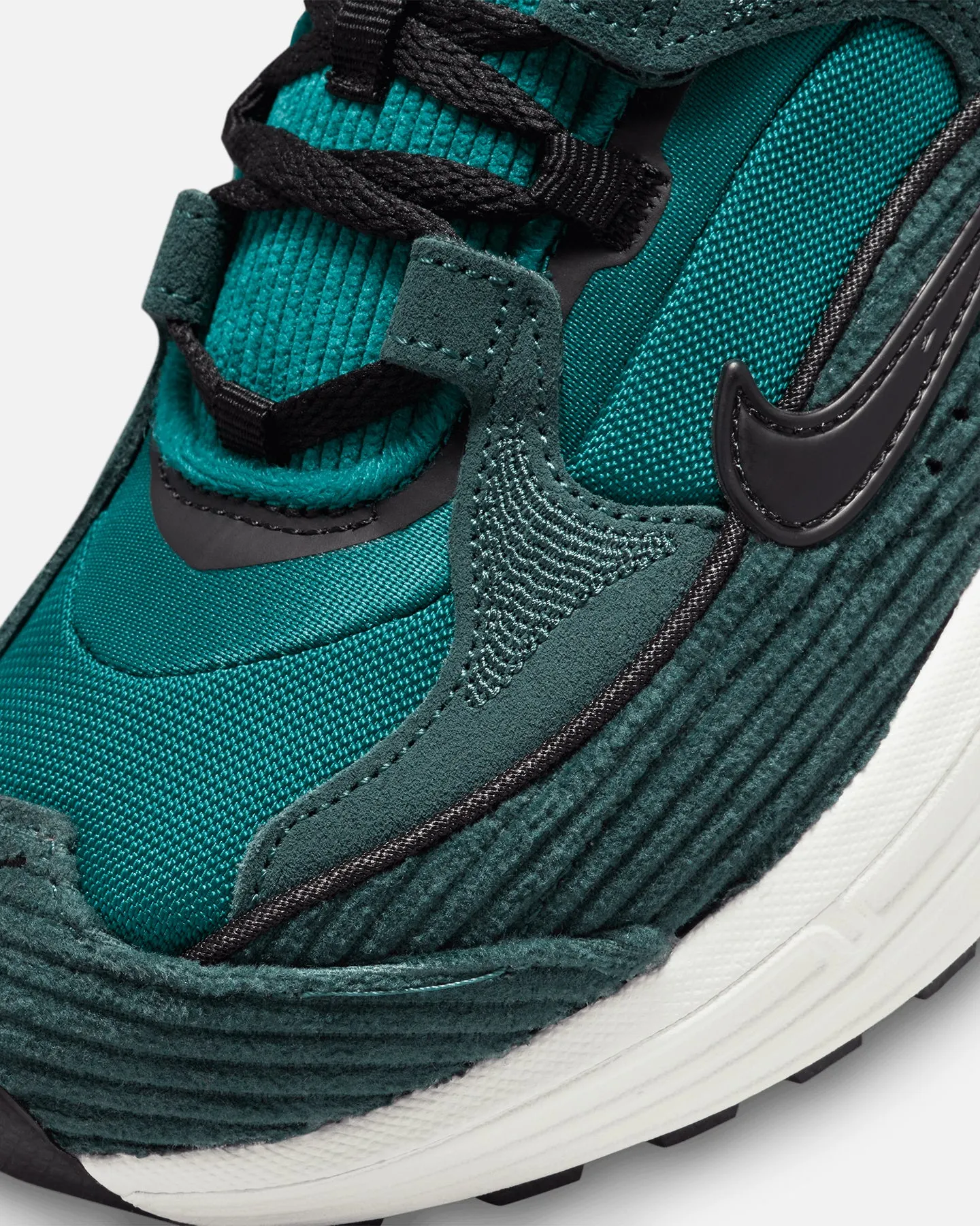 Nike Women's Air Max Bliss "CordAiroy" Geode Teal/Black