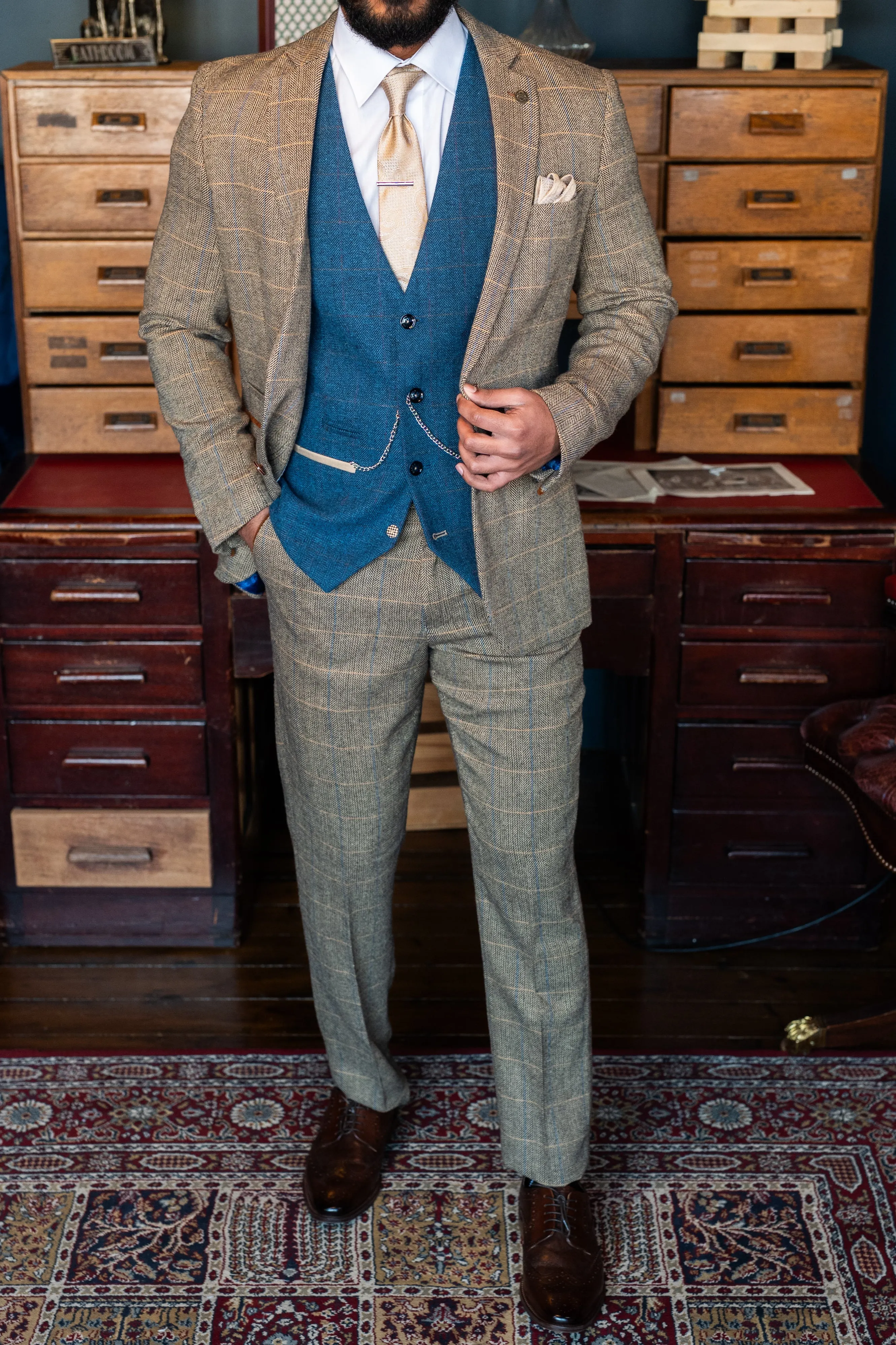 Ted Mix and match Wedding Look